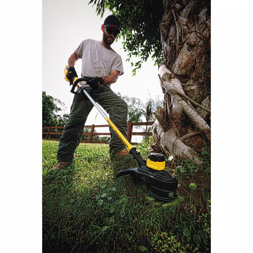 Trimmers DEWALT 20V MAX Lithium-Ion Cordless String Trimmer And Blower Combo Kit (2-Tool), (1) 4.0Ah Battery And Charger Included 13 Trimmers DEWALT 20V MAX Lithium-Ion Cordless String Trimmer And Blower Combo Kit (2-Tool), (1) 4.0Ah Battery And Charger Included - Image 13