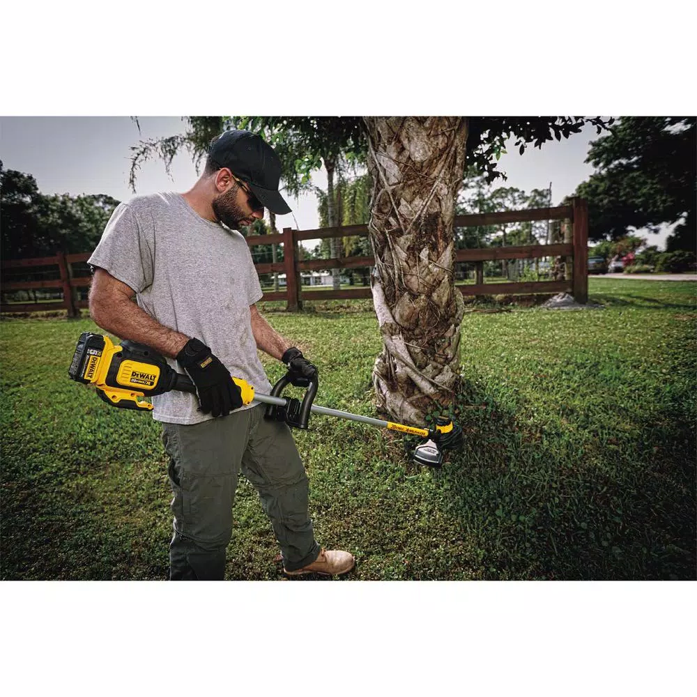 Trimmers DEWALT 20V MAX Lithium-Ion Cordless String Trimmer And Blower Combo Kit (2-Tool), (1) 4.0Ah Battery And Charger Included 12 Trimmers DEWALT 20V MAX Lithium-Ion Cordless String Trimmer And Blower Combo Kit (2-Tool), (1) 4.0Ah Battery And Charger Included - Image 12