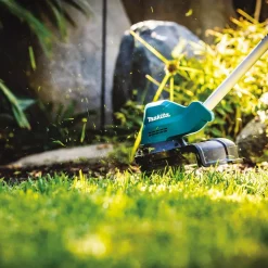 Trimmers Makita 18-Volt LXT Lithium-Ion Brushless String Trimmer Kit With Bonus 22 In. 18-Volt LXT Lithium-Ion Cordless Hedge Trimmer 20 Trimmers Makita 18-Volt LXT Lithium-Ion Brushless String Trimmer Kit With Bonus 22 In. 18-Volt LXT Lithium-Ion Cordless Hedge Trimmer -ECHO SALES STORE makita cordless string trimmers xru12sm1 xhu02z fa 1000
