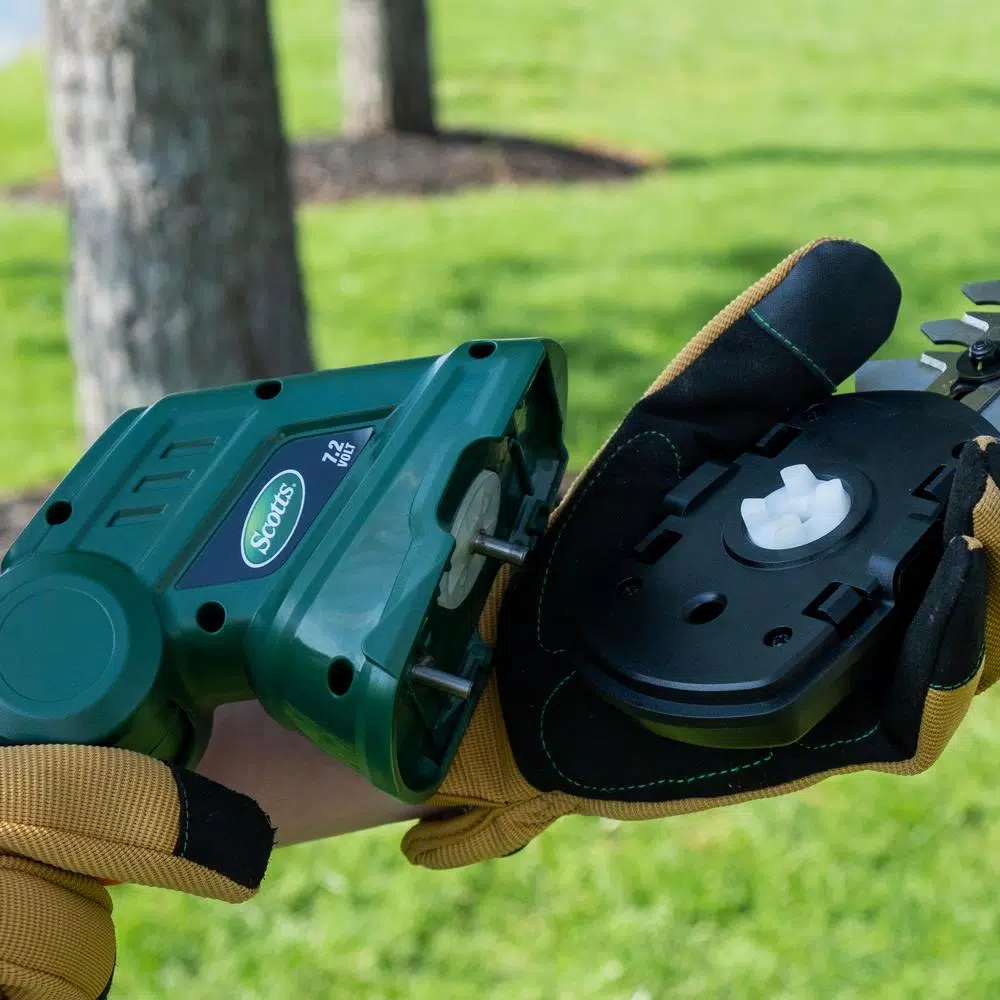Trimmers Scotts 7.2-Volt Lithium-Ion Cordless Grass And Shrub Shear – 2 Ah Battery And Charger Included 5 Trimmers Scotts 7.2-Volt Lithium-Ion Cordless Grass And Shrub Shear – 2 Ah Battery And Charger Included - Image 5