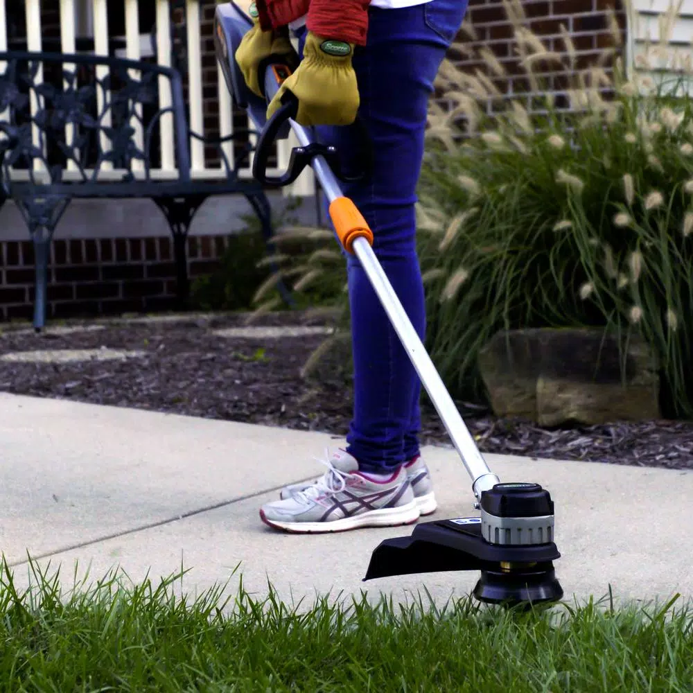 Trimmers Scotts 15 In. 40-Volt Lithium-Ion Cordless String Trimmer 7 Trimmers Scotts 15 In. 40-Volt Lithium-Ion Cordless String Trimmer - Image 7